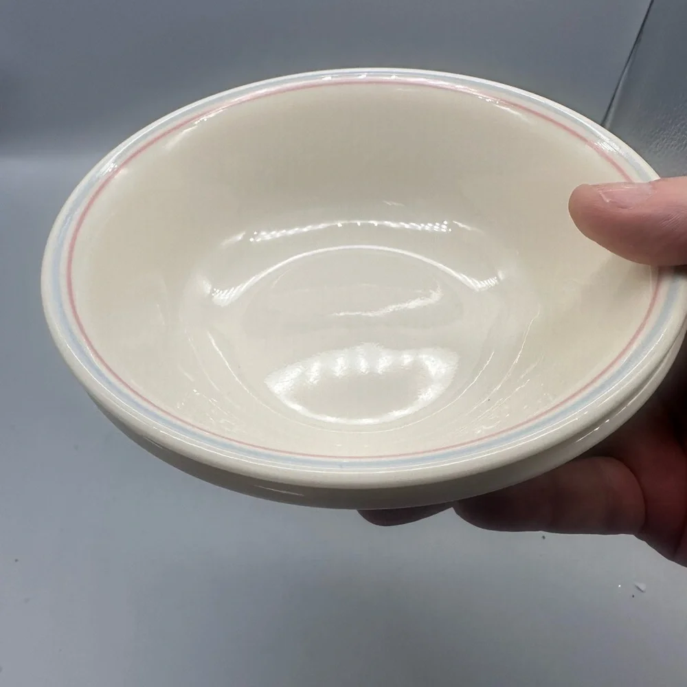 Corelle ceramic cereal bowls (2)